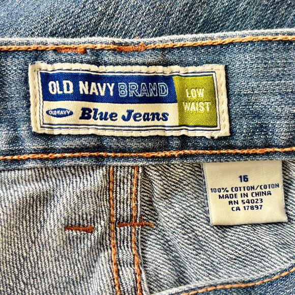 Old Navy Cropped Low Waist Denim Blue Jeans Women's 16 W36-36 L23 All Cotton - Picture 3 of 3